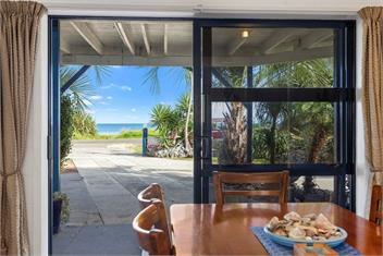 Oceanside Apartments 2 Seabreeze - Opotiki