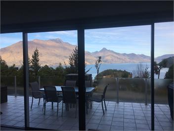 Downtown Queenstown View Apartment - Queenstown