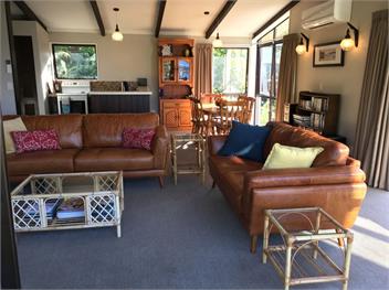 Acacia View at No. 3 (Bachcare) - Acacia Bay