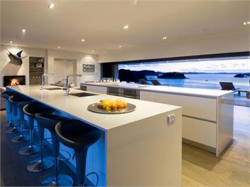 Oke Beach House (Bachcare) - Rawhiti