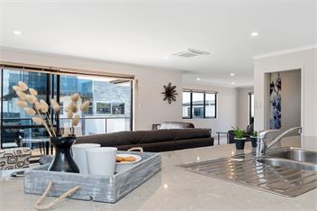 Sparkling Ocean Views (Bachcare) - Papamoa