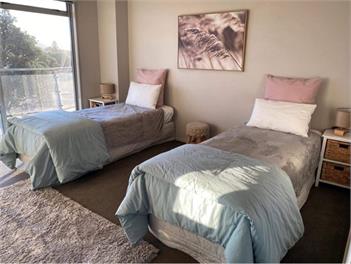 Sunrise, Seaviews and BBQs (Bachcare) - Papamoa