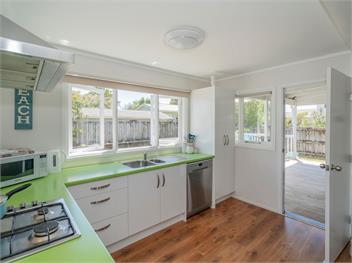 The Doll's House (Bachcare) - Whitianga