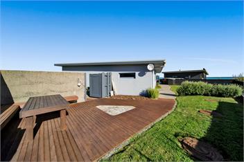 Coastal Daze (Bachcare) - New Plymouth