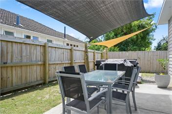 Contemporary Comfort (Bachcare) - Masterton
