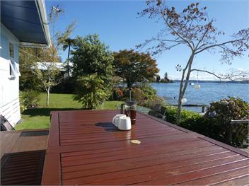 The Blue Bach (Bachcare) - Lake Rotoiti