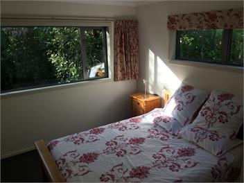Nikau Retreat - New Plymouth