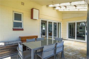 Sunlit Retreat (Bachcare) - Otaki