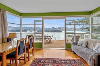 Bayview Beauty (Bachcare) - Charteris Bay
