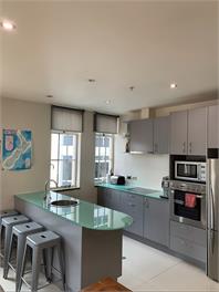 Outstanding Central Lambton Quay Apartment - Wellington