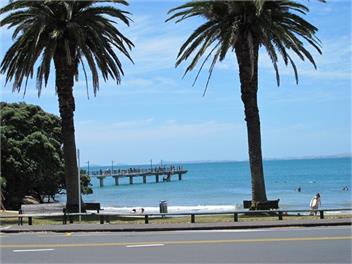 Beautiful House in the Bays - Walk to Beach - Cafes - Auckland