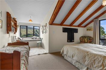Karearea Cottage (Bachcare) - Purau