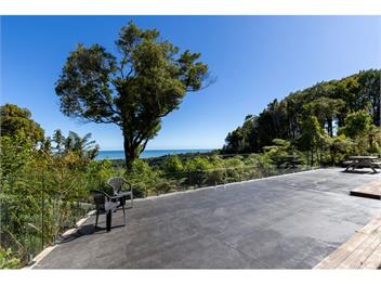 Glass Horizon (Bachcare) - Ruthherglen
