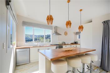 Tranquil Bay Family Retreat | Relax, Recharge - Duvauchelle Bay - Duvauchelle