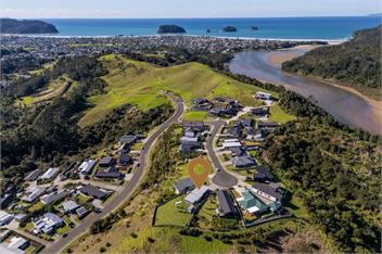 Hilltop Haven - Whangamata - Whangamata