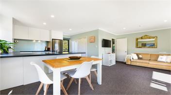 Tepuia Cottage (Bachcare) - Picton