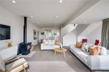 7th Heaven *Spa Pool, Swimming Pool & Close to CBD* - Napier