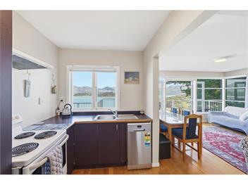Bayview Beauty (Bachcare) - Charteris Bay
