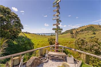 Hosts on the Coast Bayview Sanctuary - Whitianga