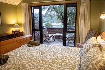 Pohutukawa Lake House- Lake Tarawera - Rotorua