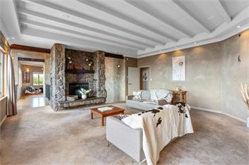 Tauhara Sunrise - Spa pool with Mountain & Lake views! - Taupo