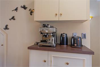 Monaco Village Apartment - Nelson