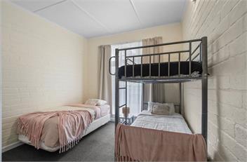 Cozy Family Home (Bachcare) - 