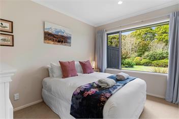 Loch View - Kinloch, Taupo *spa pool* - 
