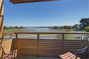 Estuary Grove - Nelson