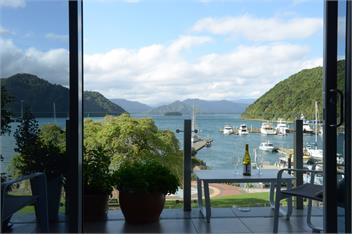 Sounds View 304 - Picton