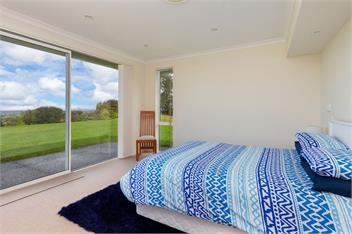 Matakana Views (Bachcare) - Matakana Village