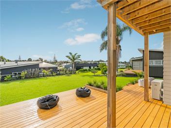 A Slice of Summer (Bachcare) - Whangapoua