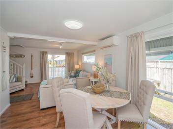 The Doll's House (Bachcare) - Whitianga