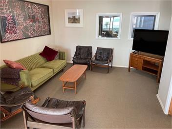 Sunny Beach Front Home - Porirua