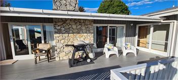 Rokino Retreat: Holiday Home - Taupo