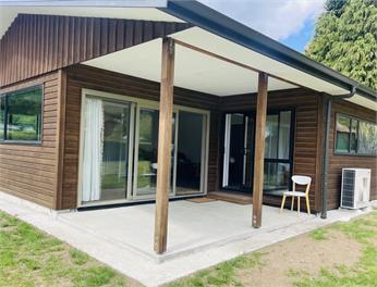 Hilton Hut, Lake Rotoroa - Nelson