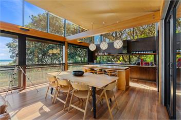 Kawakawa House (Bachcare) - Auckland