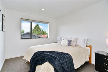 Broadbent Townhouse - Christchurch Holiday Homes - Christchurch