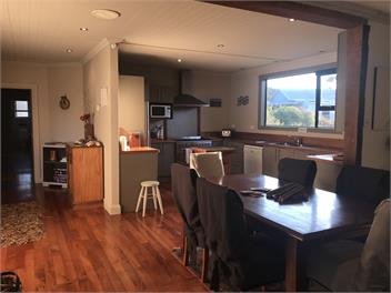 The Cookhouse @ Hannah's Beach - South Westland