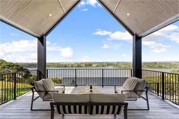 Estuary Views (Bachcare) - Auckland
