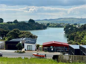 Sunset Stay (Bachcare) - Raglan