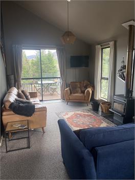 Snowshoe Cottage - McKenzie