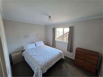 Rainbow Lake House (Bachcare) - Taupo Central