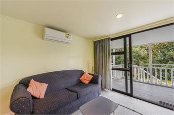 Treetops & Tide Cottage (Bachcare) - 