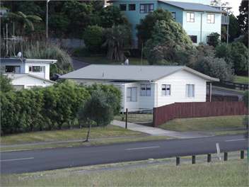 LazeDaze - Waihi Beach