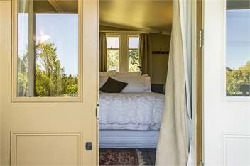 Secluded Haven Near River, Bush, Beach & Havelock - Havelock North