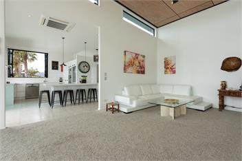 Luxury Beach Getaway - Waihi Beach