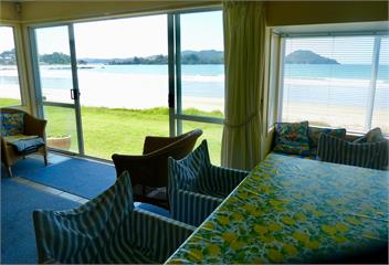 Oakura Bay Absolute Beachfront - Northland