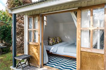 ONEROA BEACHFRONT - Waiheke Island