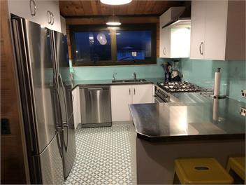 Seabreeze @ Longshore: heated pool + spa + tennis court + beach - Waikanae Beach